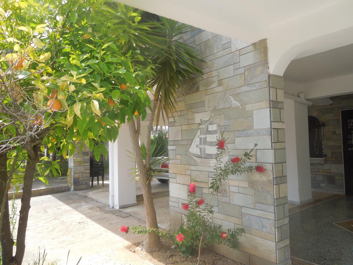 Sunshine Apartment Paralia Dionysiou Bagian luar foto